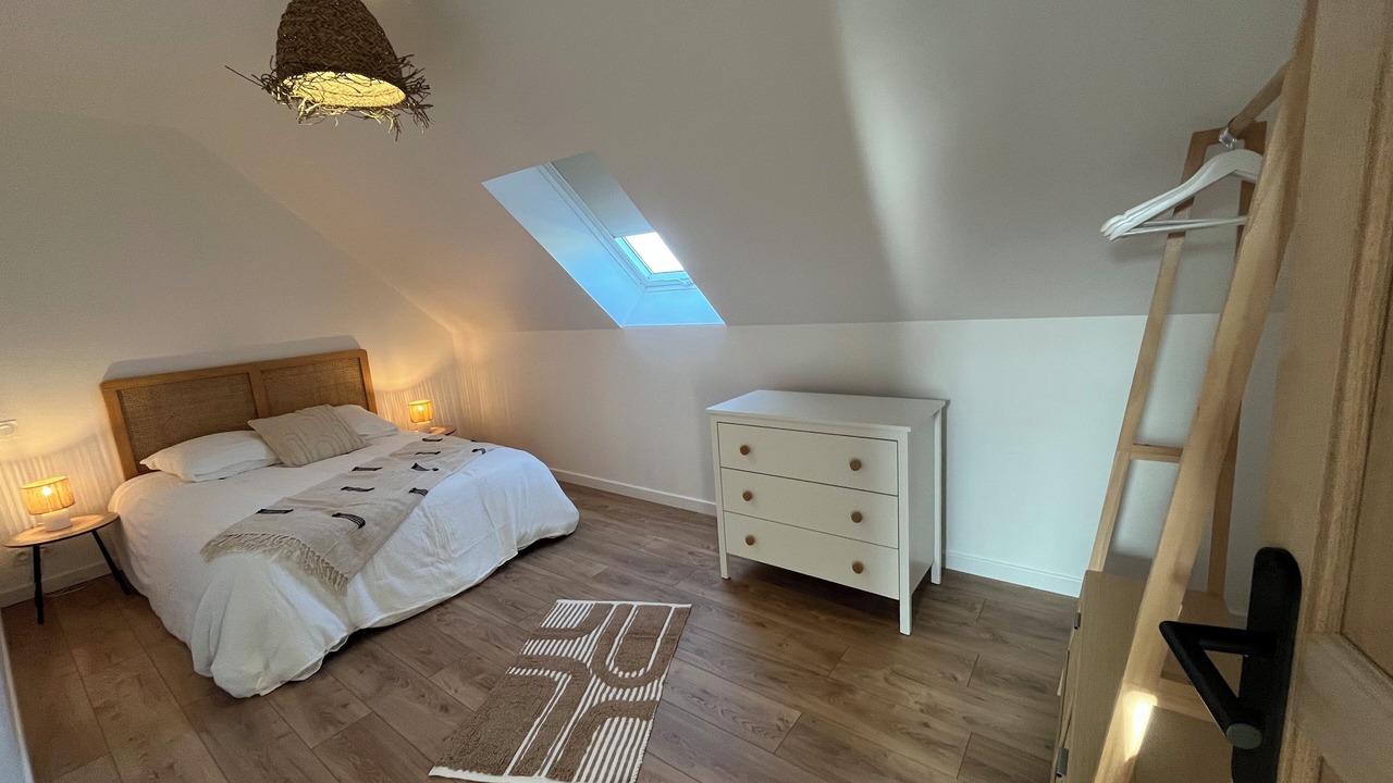 Photo of Bedroom in Courseulles-sur-Mer