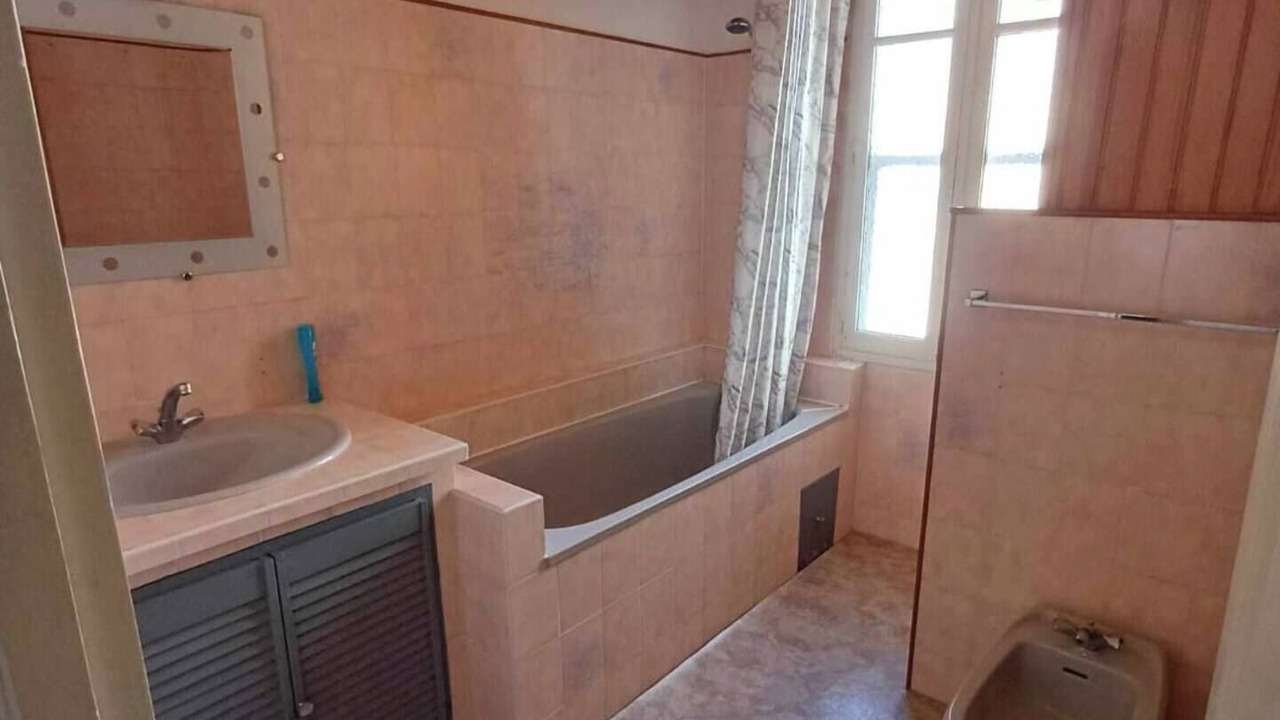 Photo of Bathroom in Quillan
