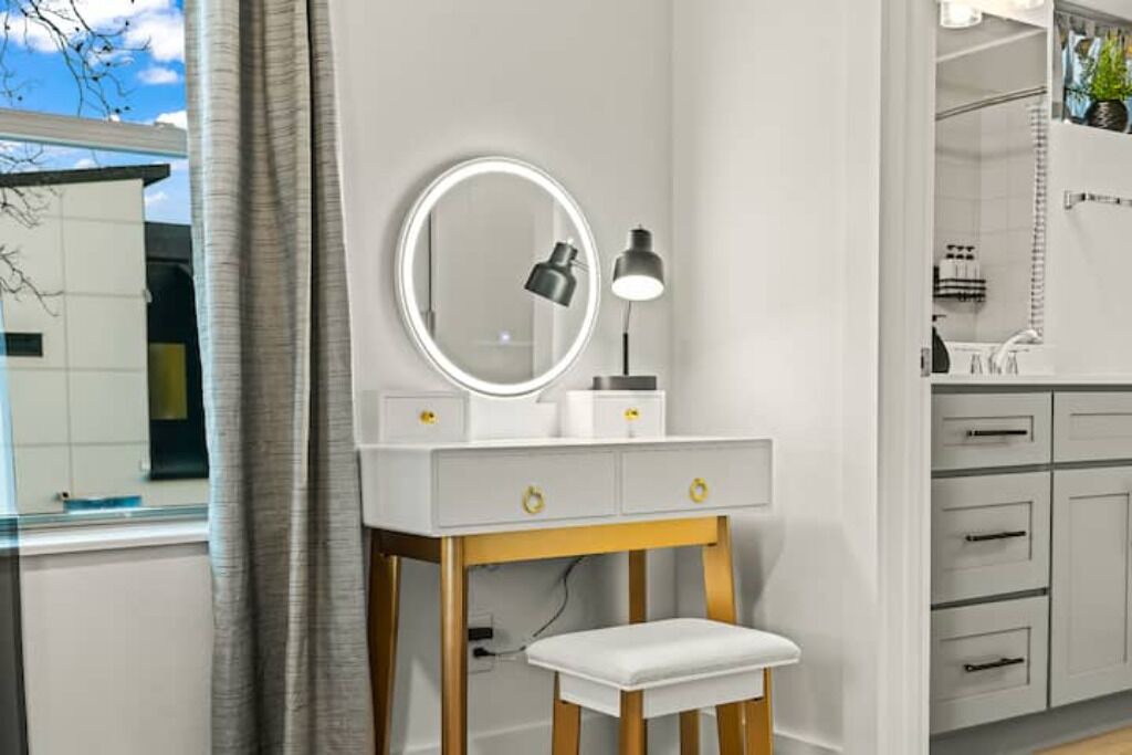 Photo of Bathroom in Cityplace
