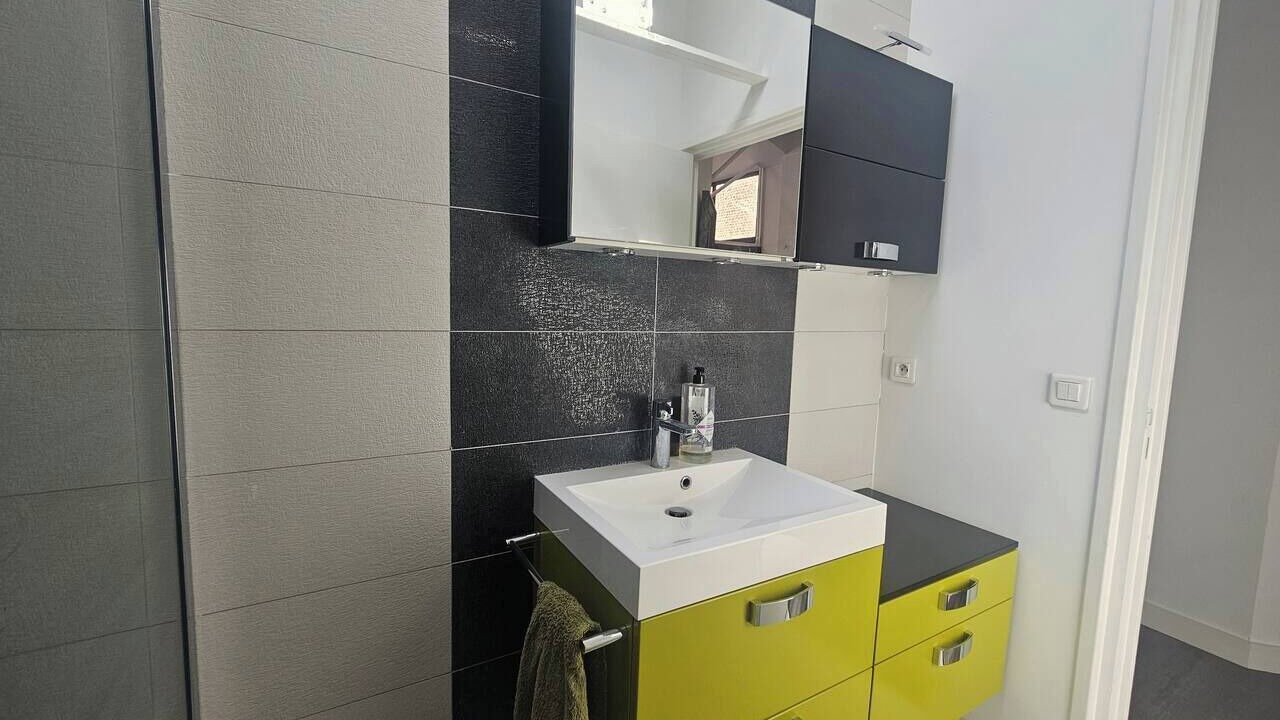 Photo of Bathroom in Bethune