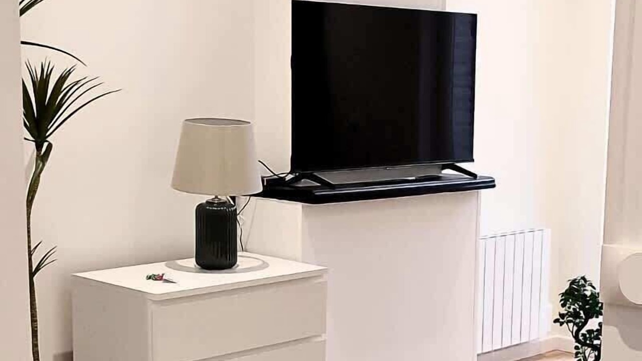 Photo of Others in Lens