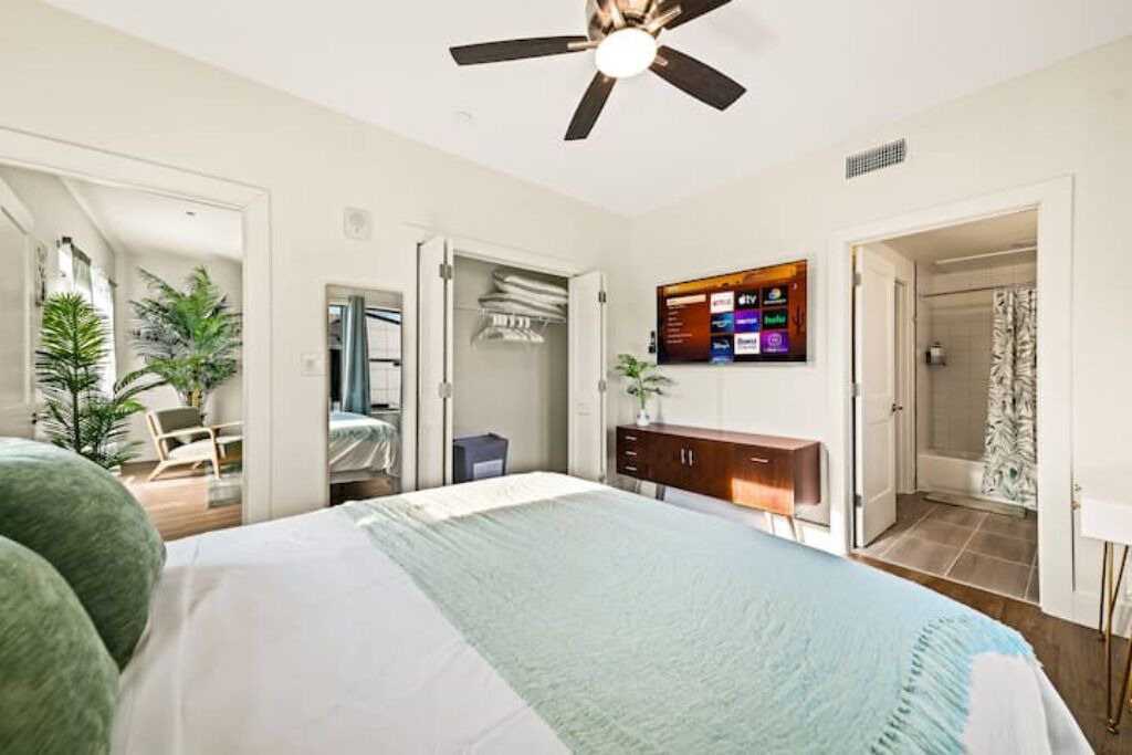 Photo of Bedroom in Old East Dallas
