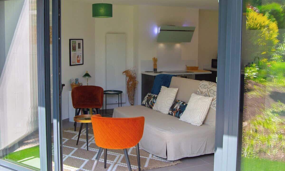 Photo of Others in Bethune