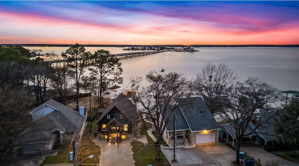 Photo of Outdoor in Gun Barrel City