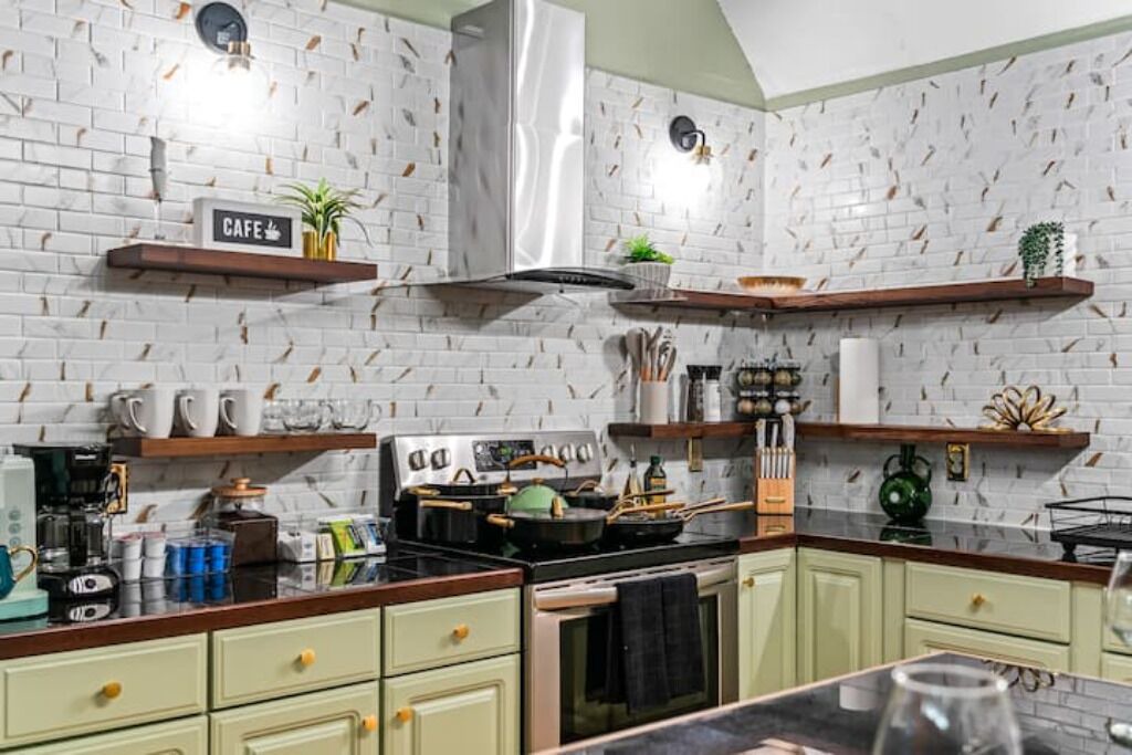 Photo of Kitchen in Gun Barrel City