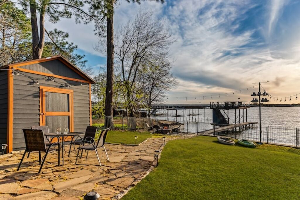 Photo of Outdoor in Gun Barrel City