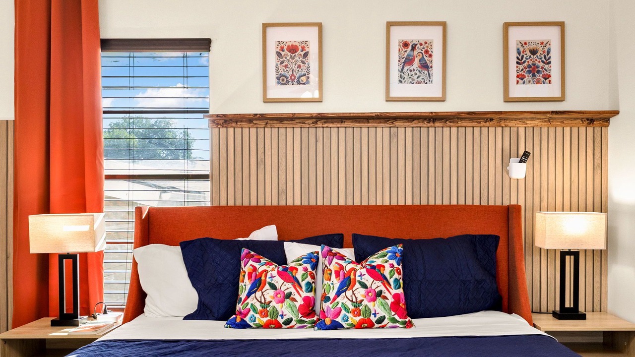 Photo of Bedroom in North San Antonio - SAT