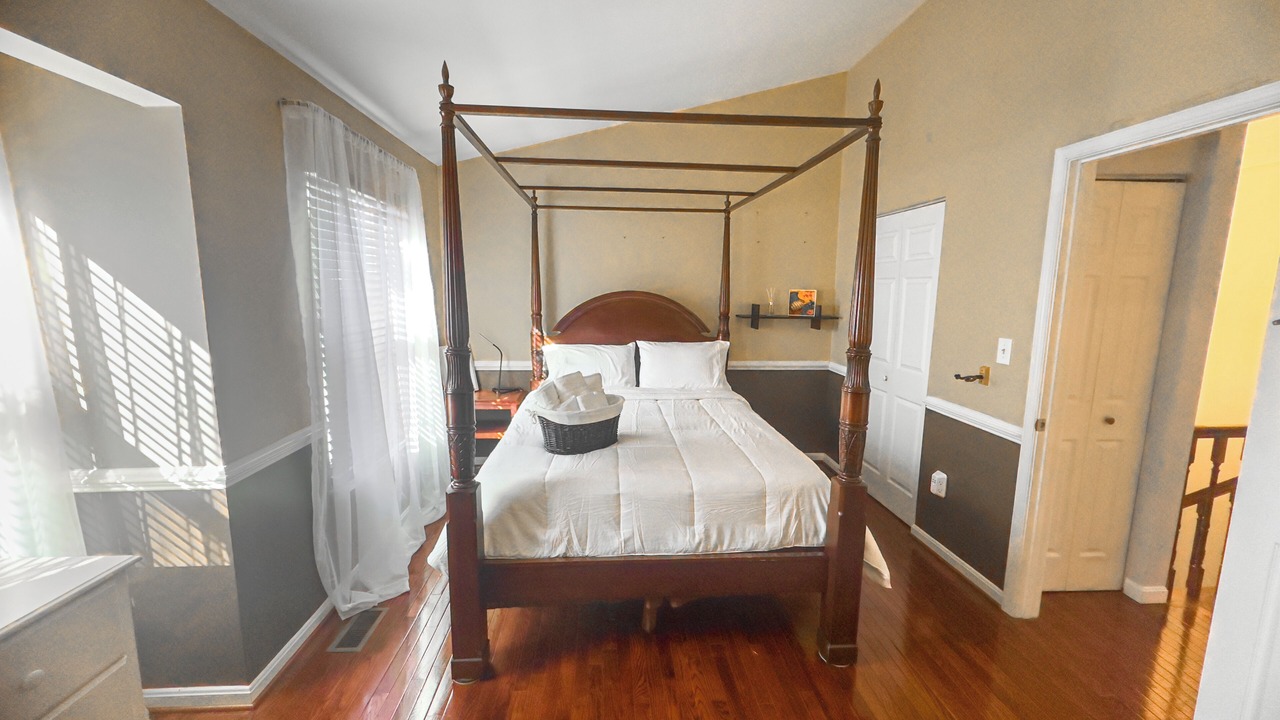 Photo of Bedroom in Woodbridge