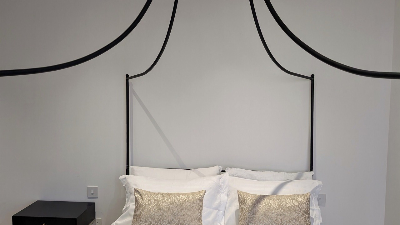 Photo of Bedroom in Bunhill