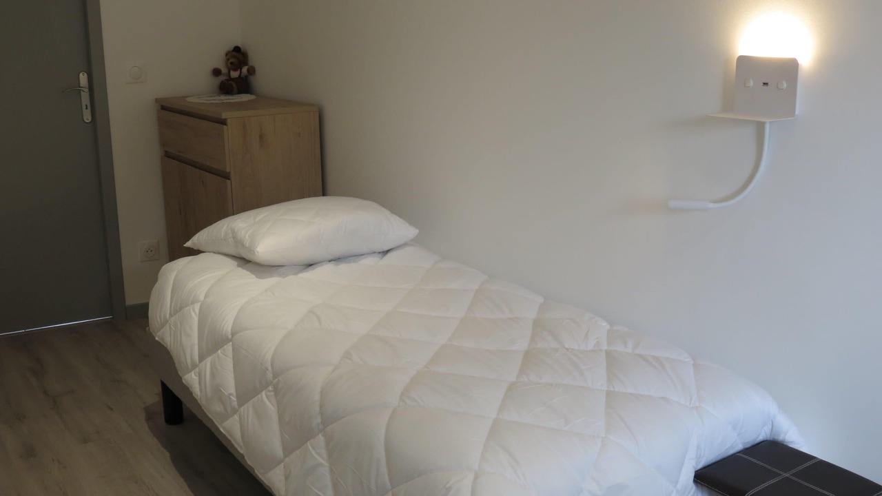 Photo of Bedroom in Albiez-le-Vieux