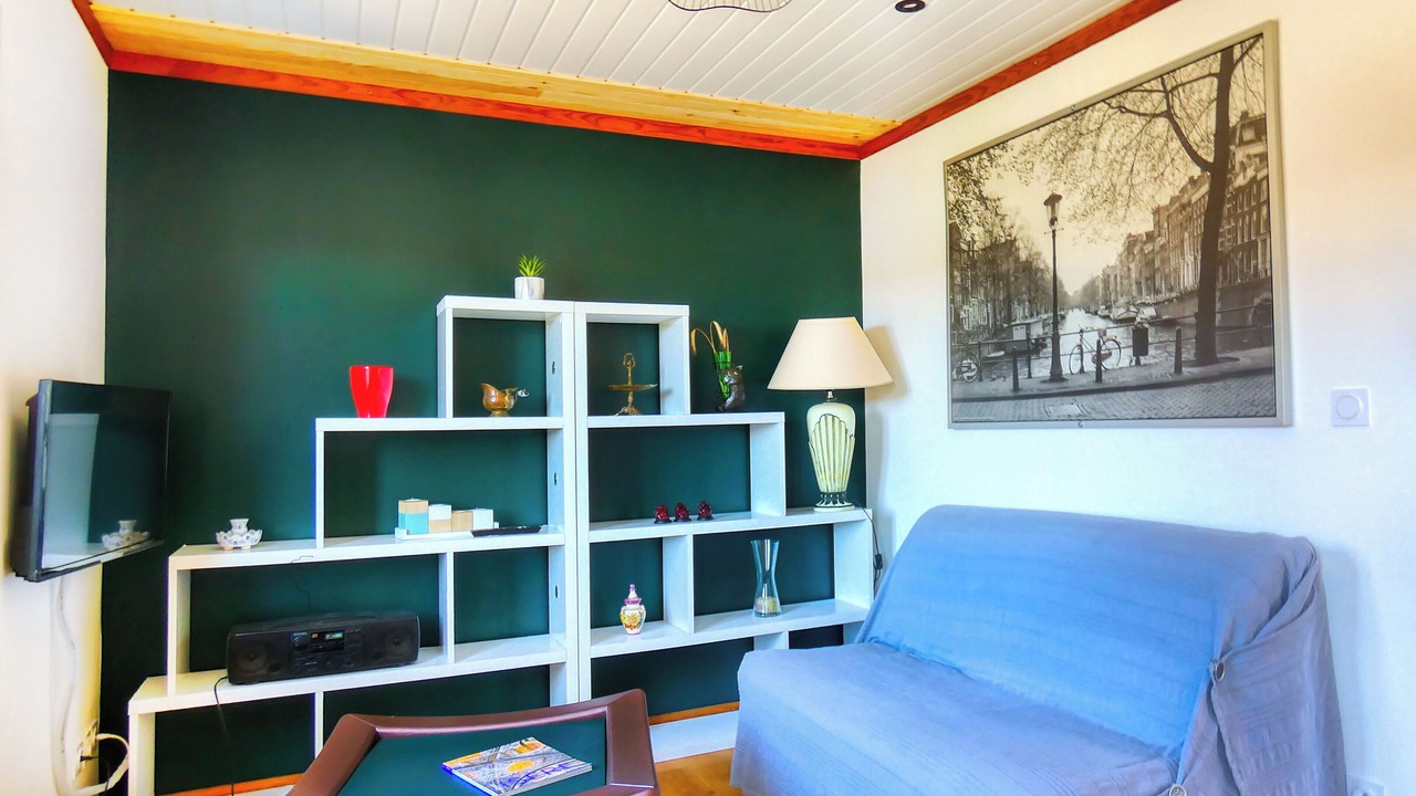 Photo of Livingroom in Bilieu