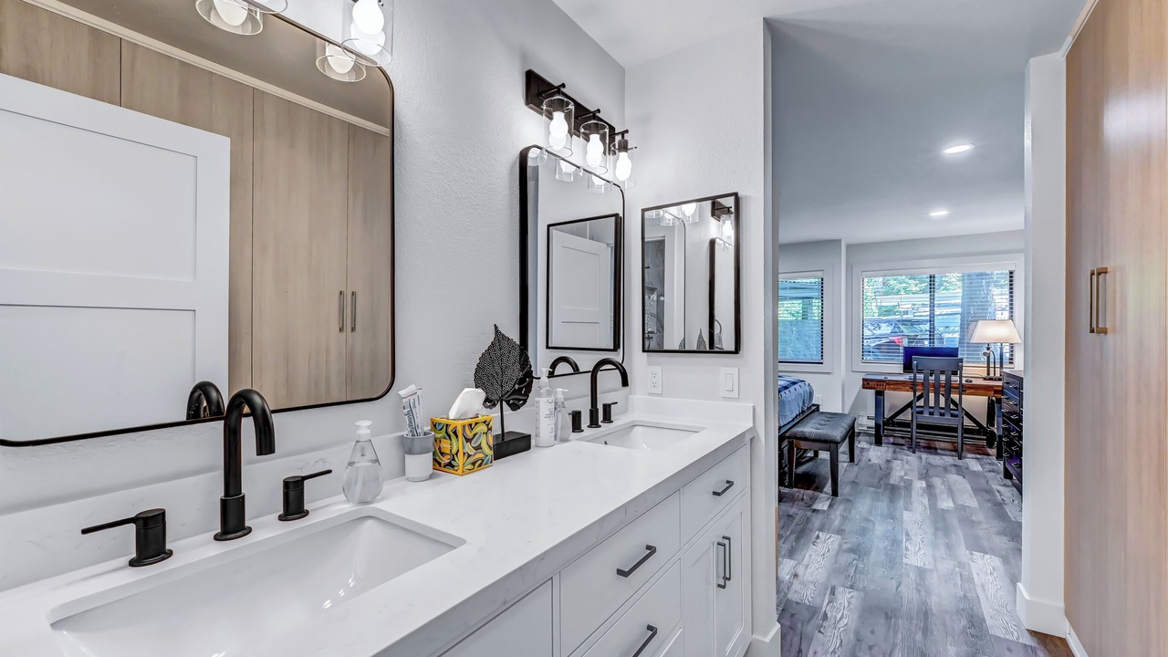 Photo of Bathroom in Northwest Bellevue