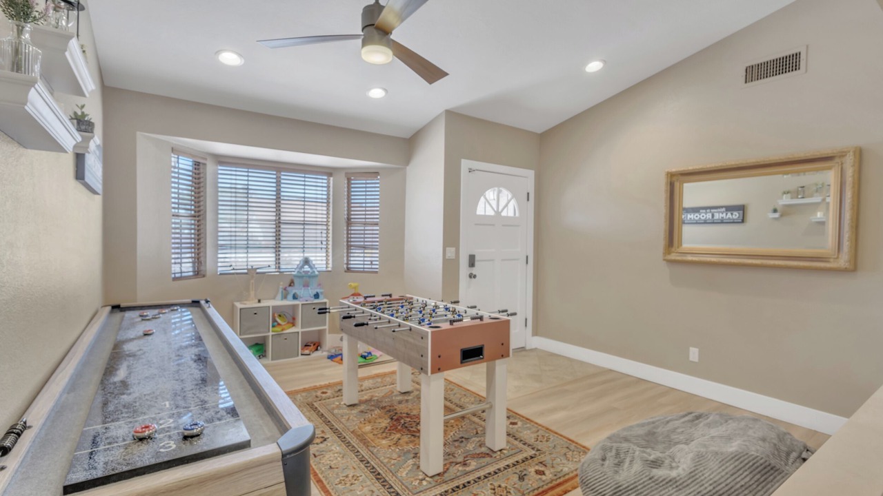 Photo of Bedroom in East Mesa