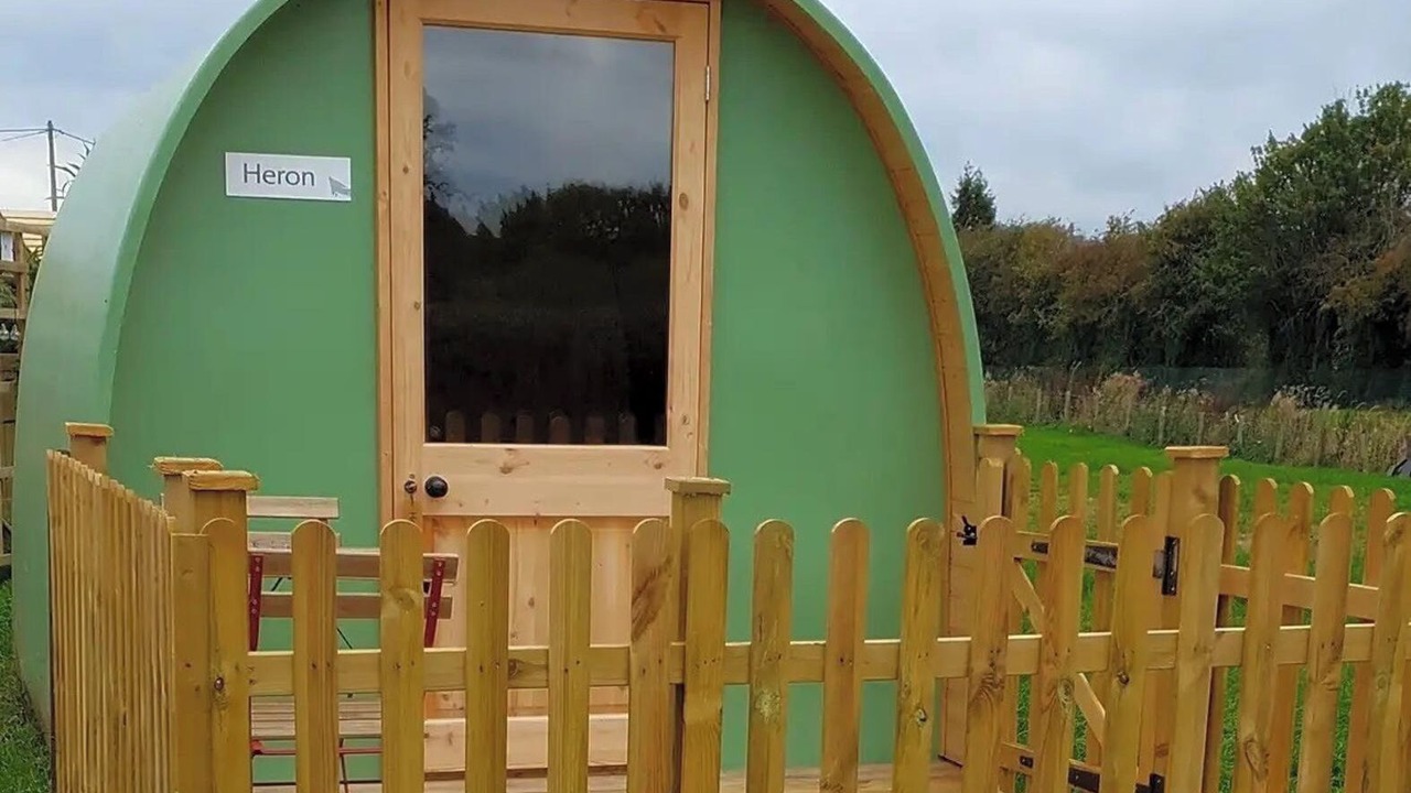 Photo of Others in Kingswood