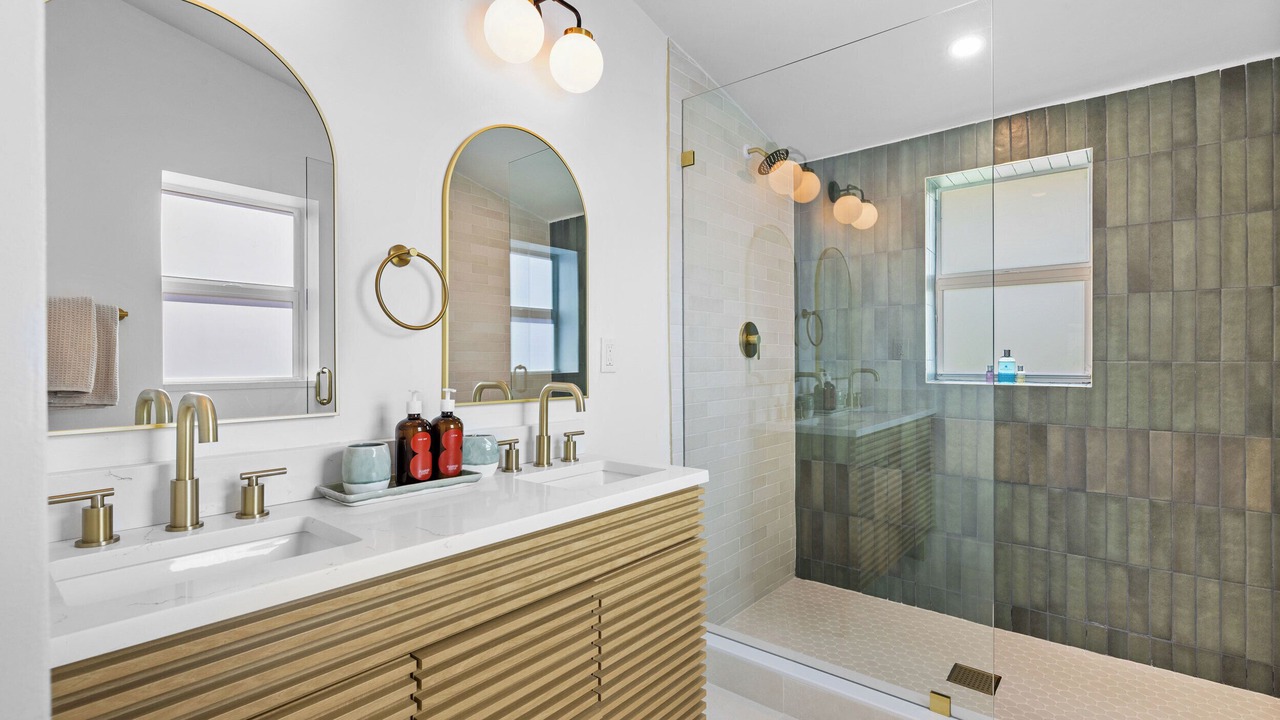 Photo of Bathroom in Southside