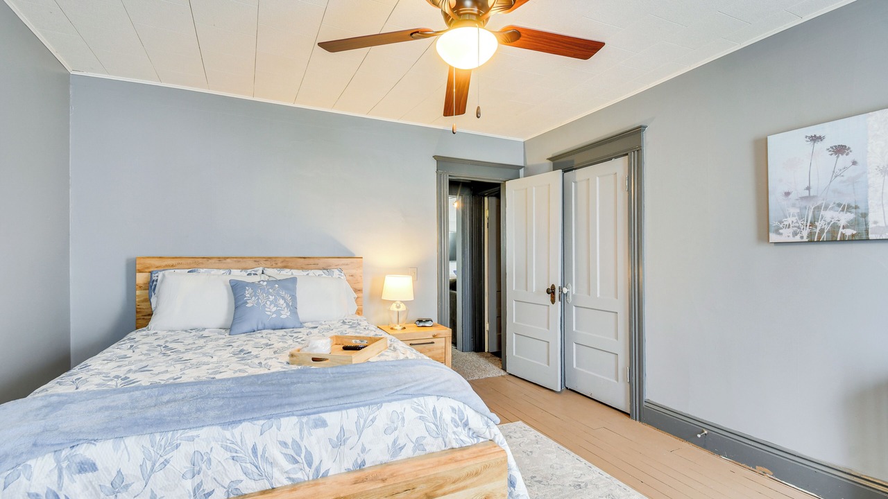 Photo of Bedroom in South Wedge