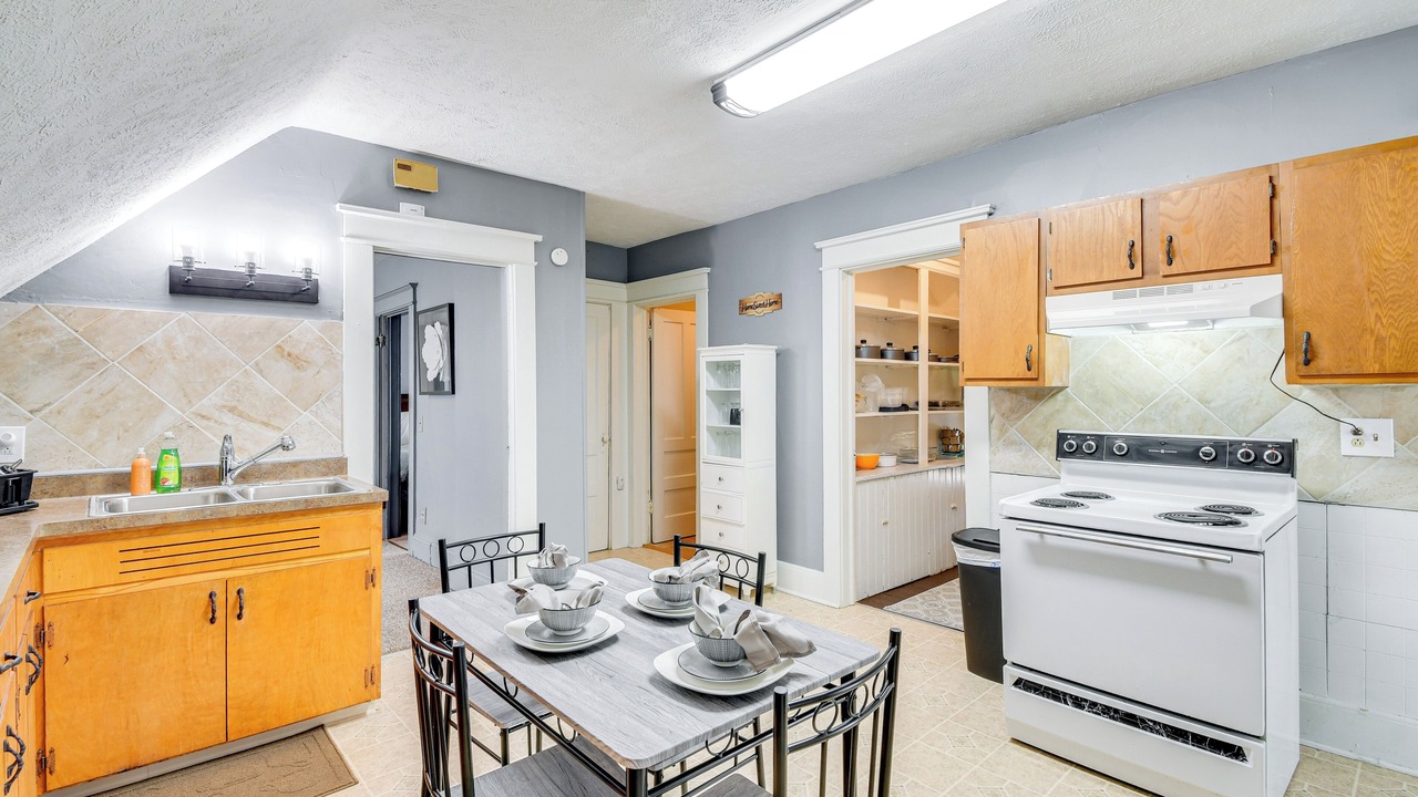 Photo of Kitchen in South Wedge