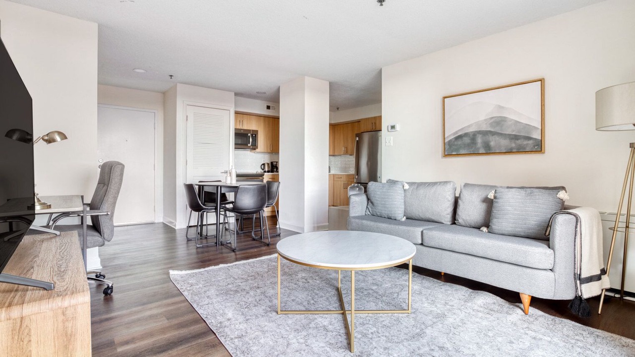 Photo of Livingroom in Pentagon City