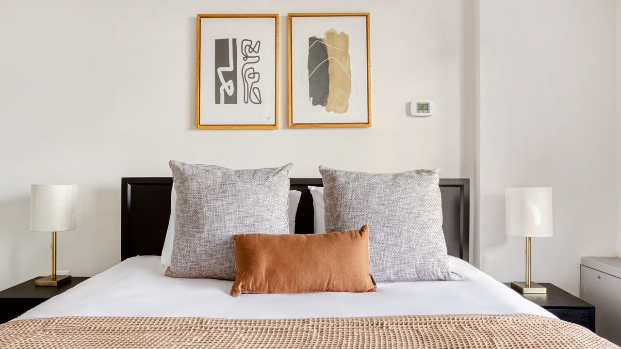 Photo of Bedroom in Pentagon City