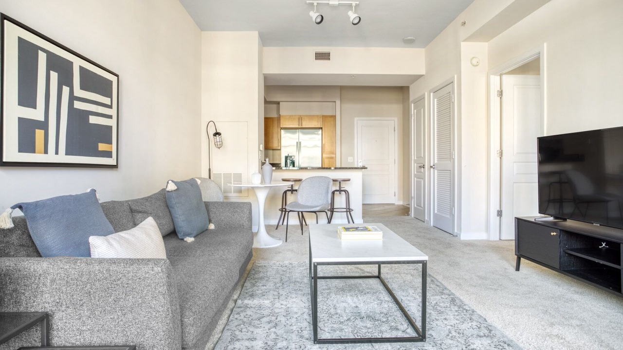 Photo of Livingroom in Aurora Highlands