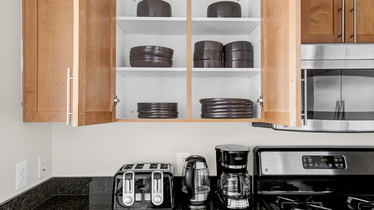 Photo of Kitchen in Aurora Highlands