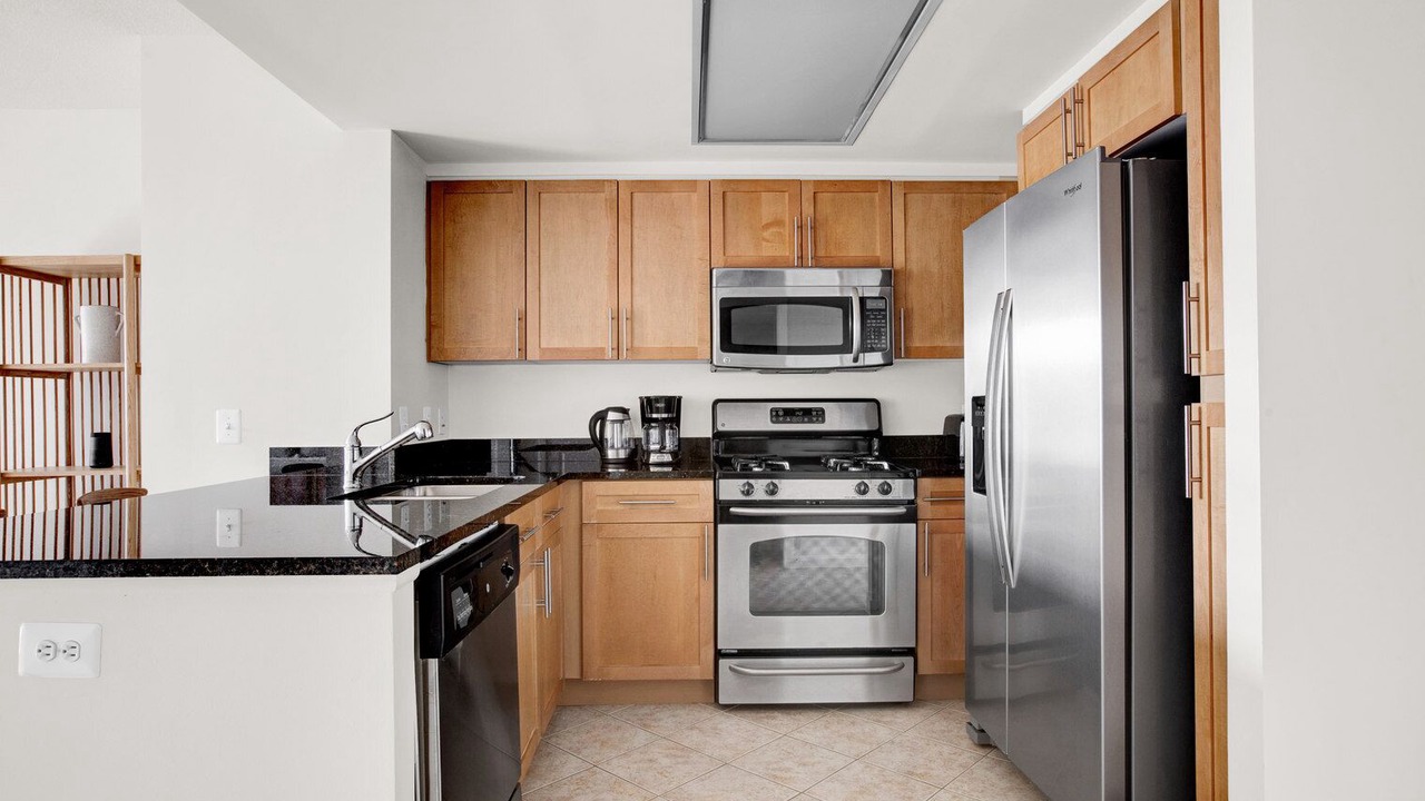 Photo of Kitchen in Aurora Highlands