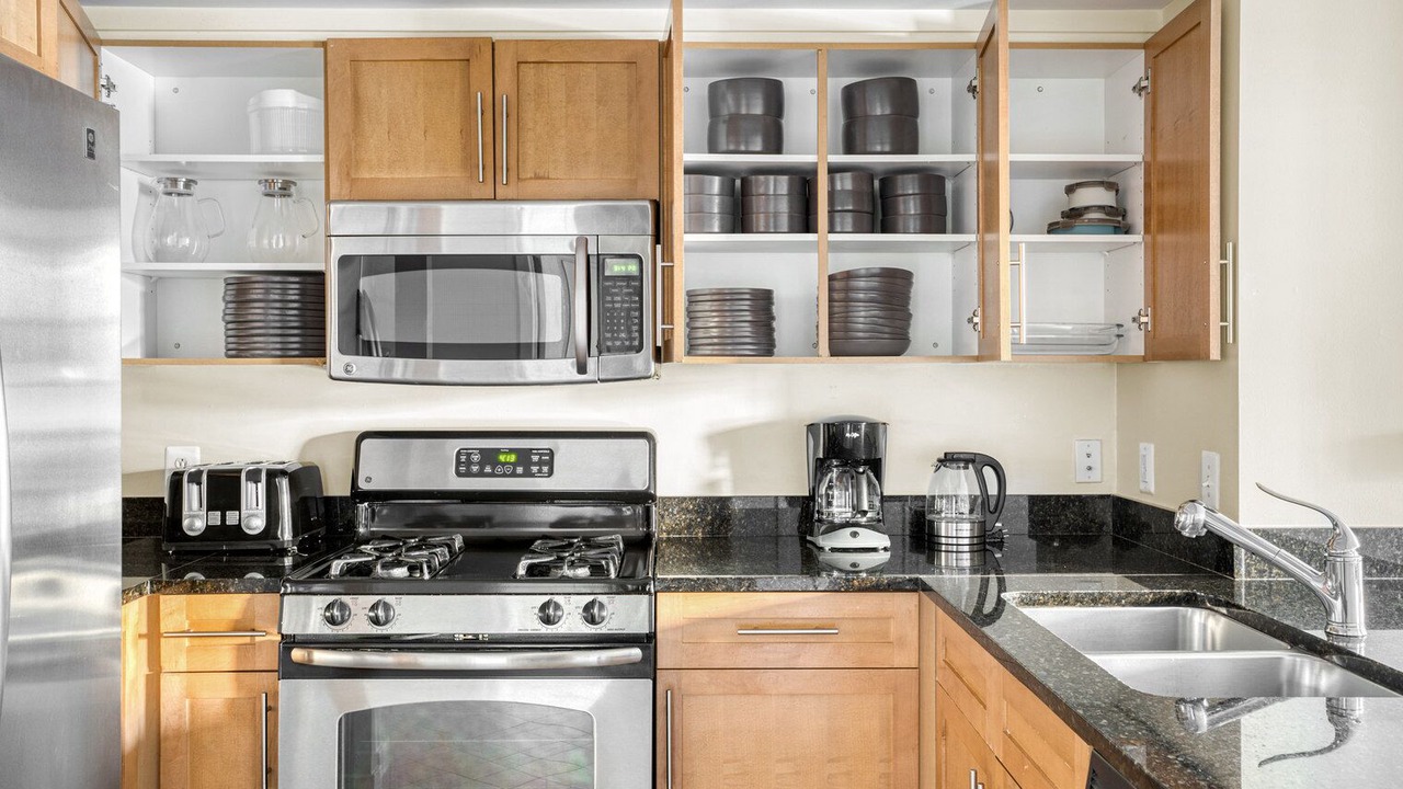 Photo of Kitchen in Aurora Highlands
