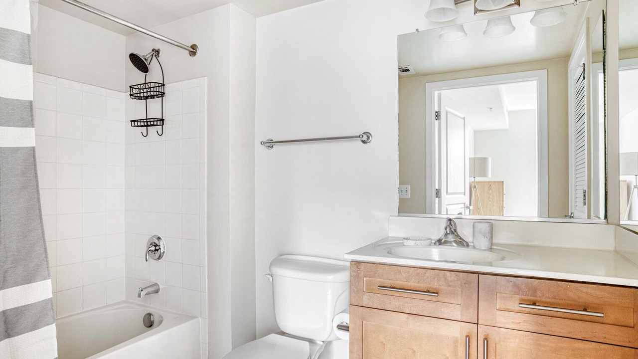 Photo of Bathroom in Aurora Highlands
