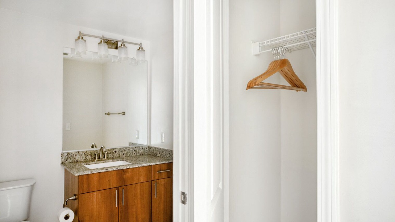 Photo of Bathroom in Shaw