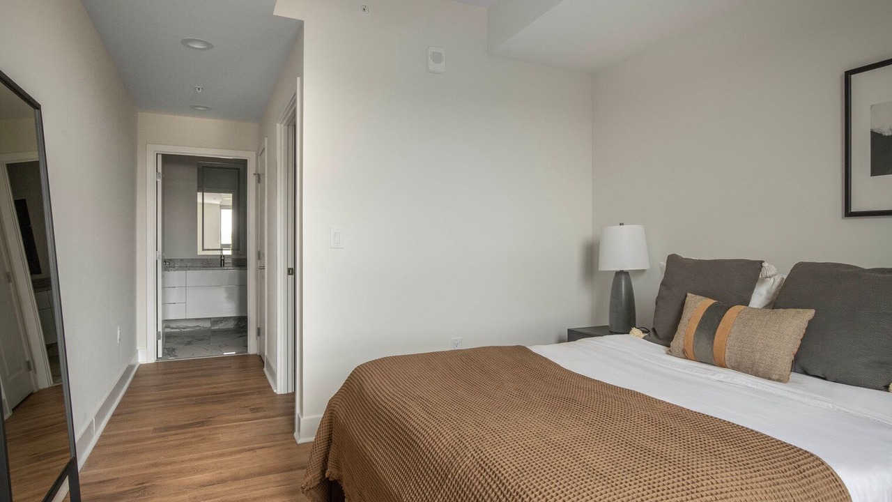 Photo of Bedroom in Pentagon City