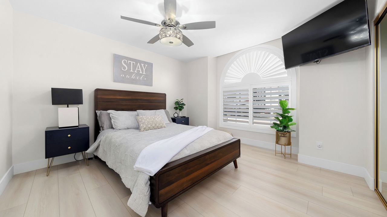 Photo of Bedroom in Lincoln Acres
