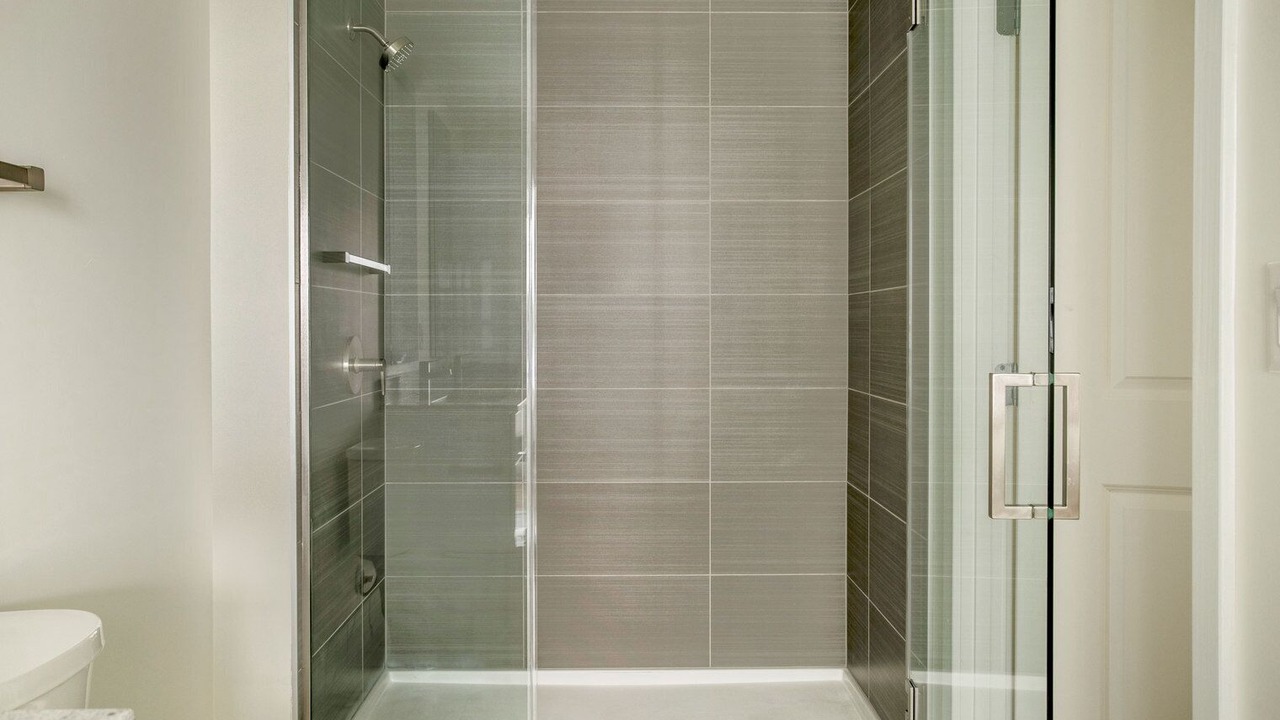 Photo of Bathroom in Pentagon City