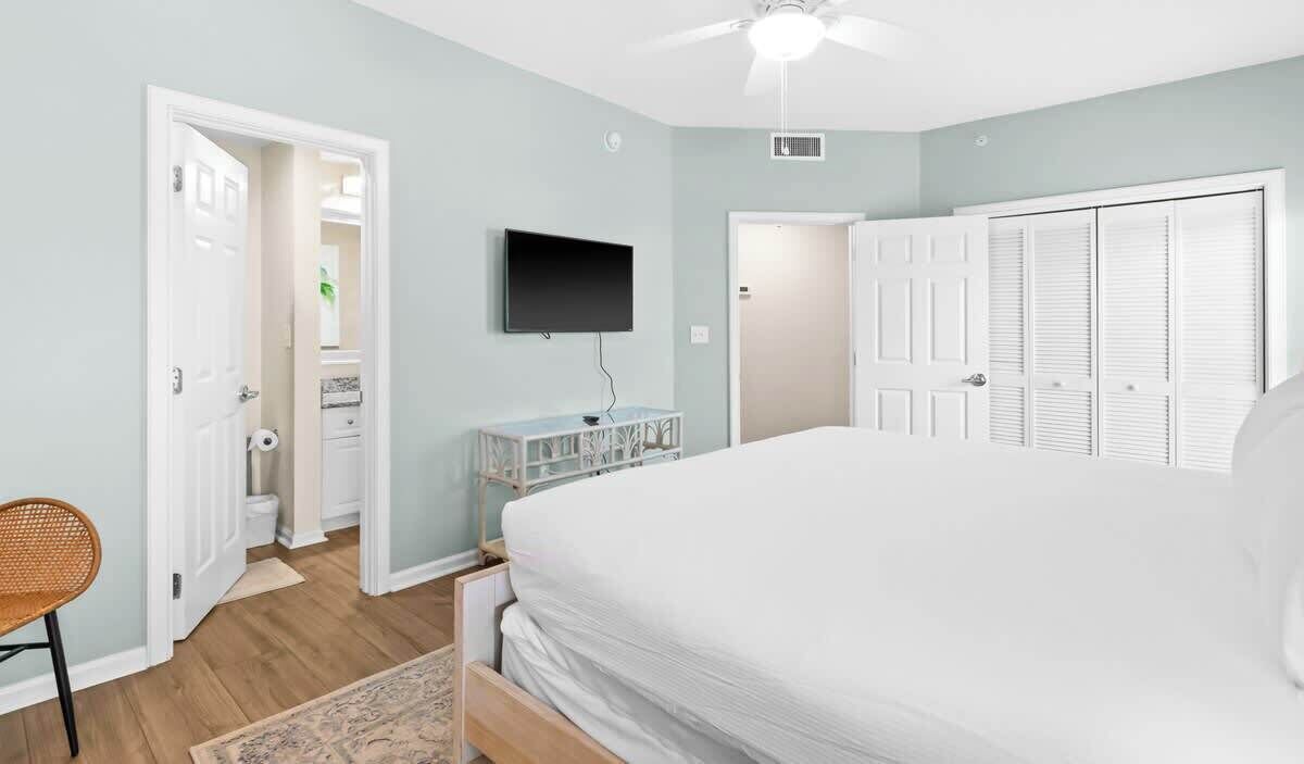 Photo of Bedroom in Miramar