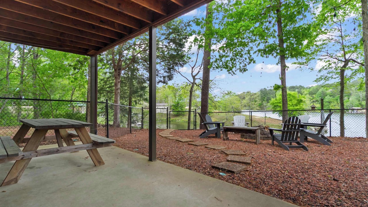 Photo of Outdoor in Northport