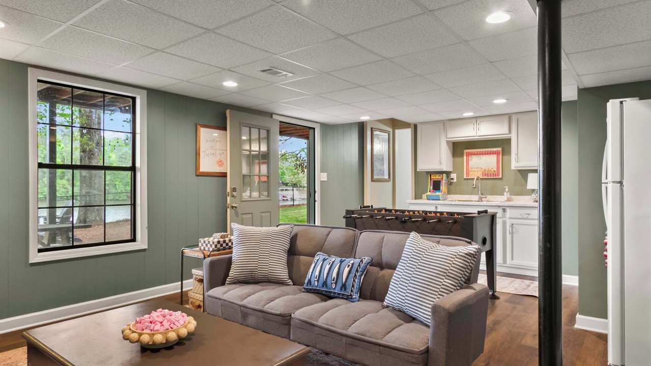 Photo of Livingroom in Northport