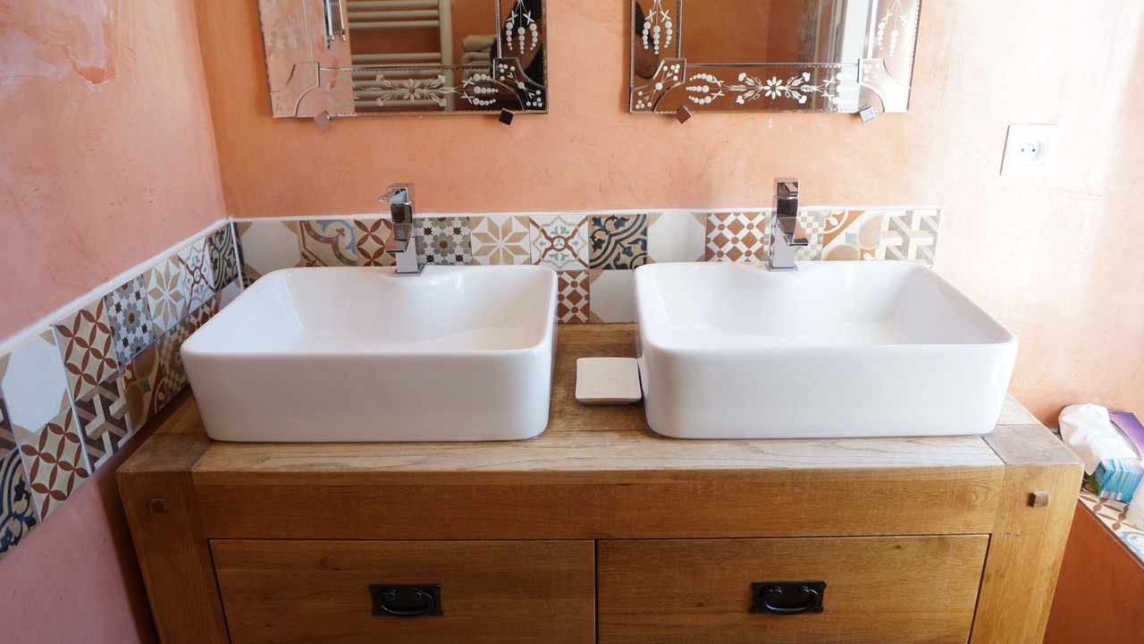 Photo of Bathroom in Lamalou-les-Bains