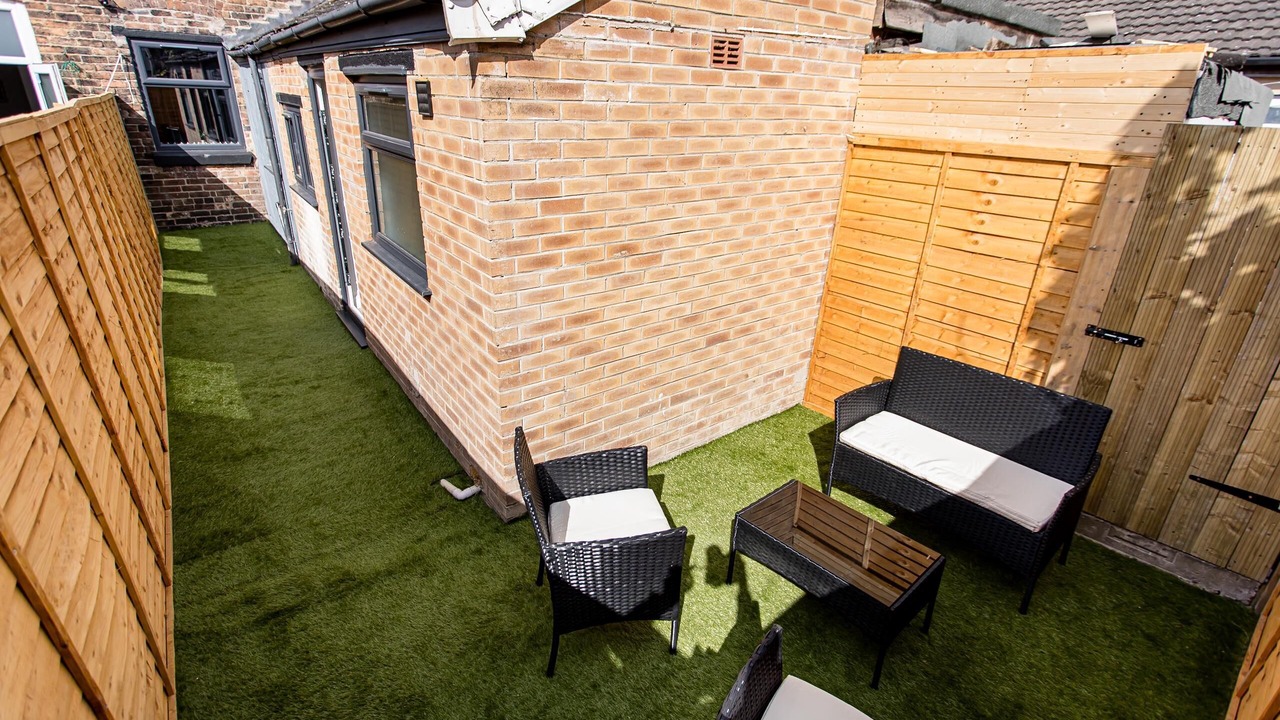 Photo of Patio Balcony in Stoke-on-Trent