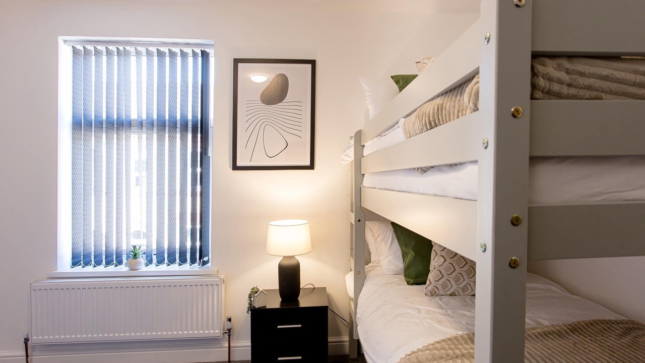 Photo of Bedroom in Stoke-on-Trent