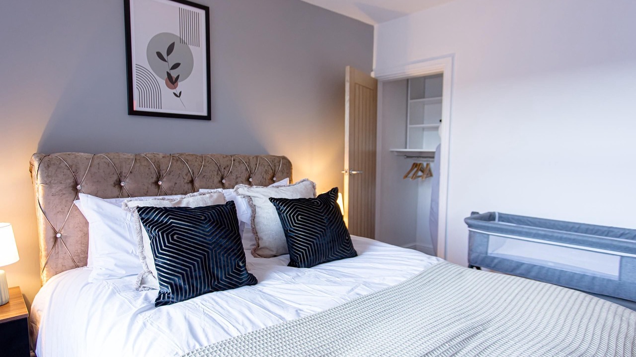 Photo of Bedroom in Stoke-on-Trent