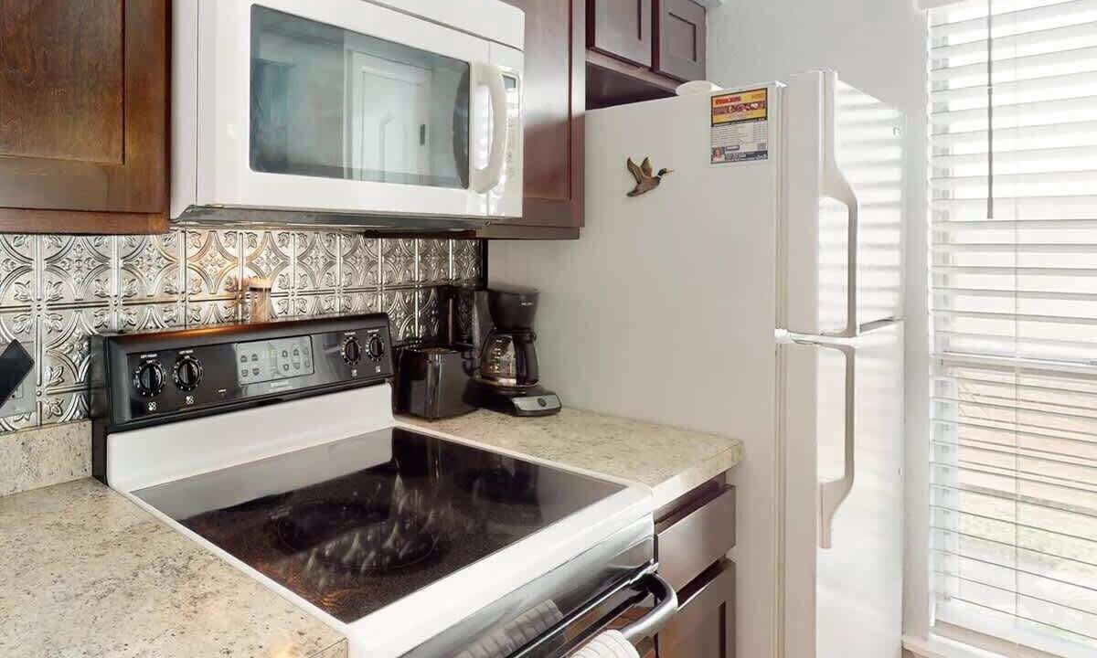 Photo of Kitchen in Sailhouse
