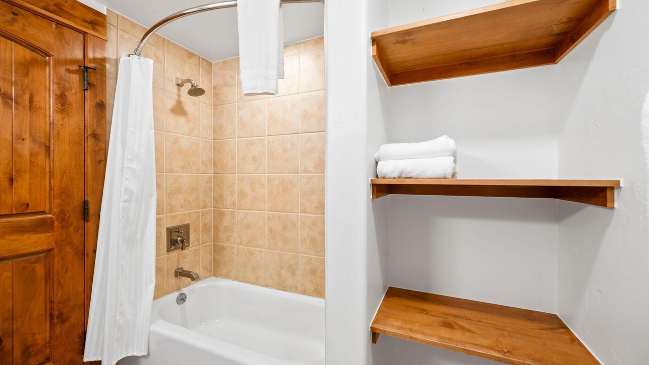 Photo of Bathroom in Tamarack