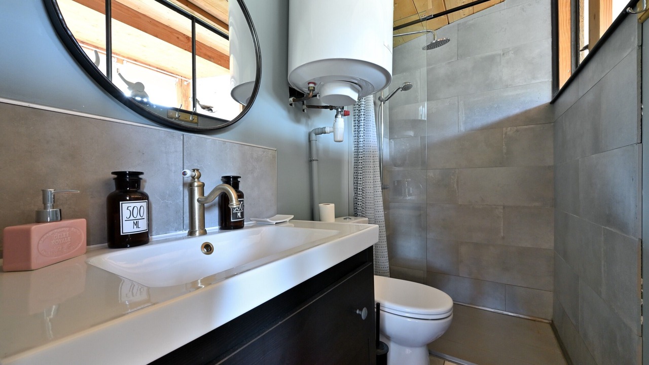 Photo of Bathroom in Arrien-en-Bethmale