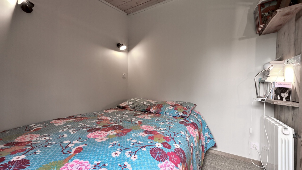 Photo of Bedroom in Arrien-en-Bethmale