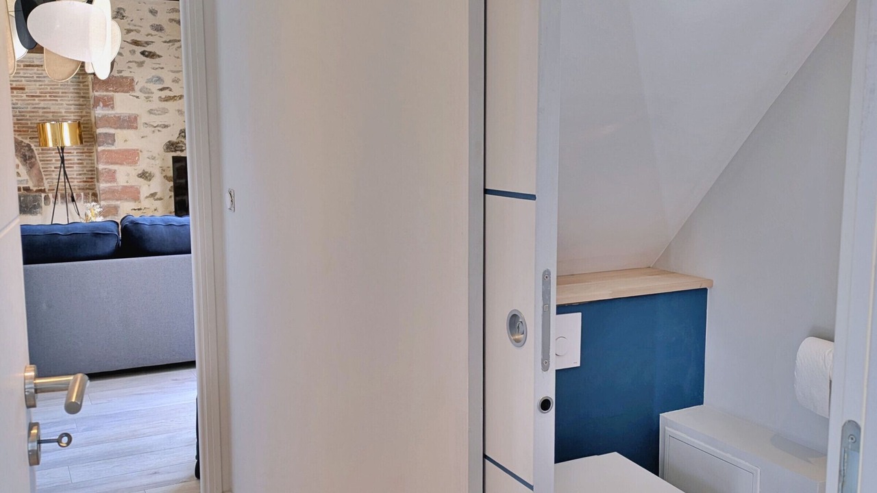 Photo of Bathroom in Ampoigne