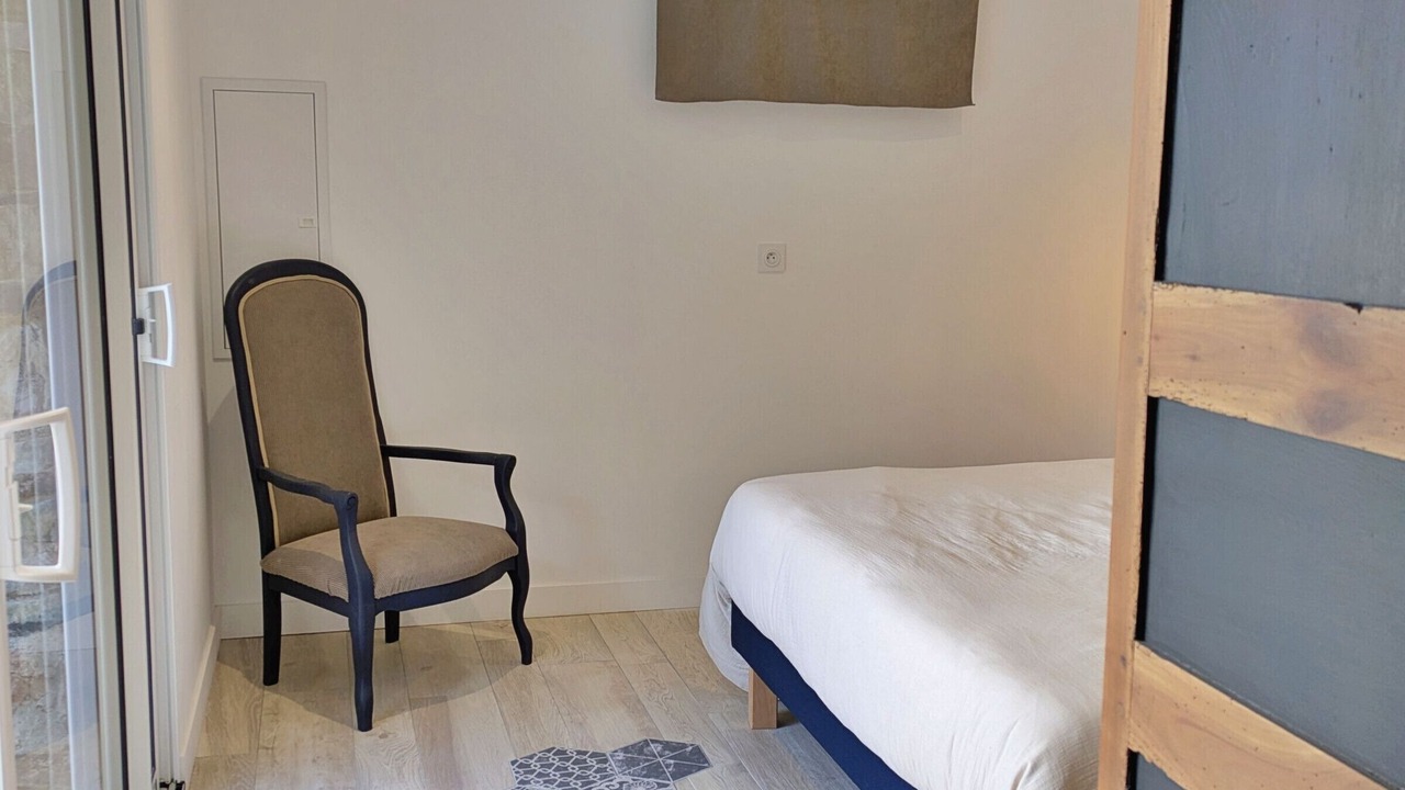 Photo of Bedroom in Ampoigne