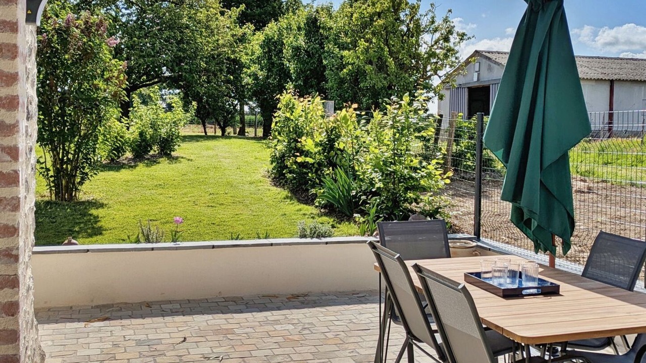 Photo of Outdoor in Ampoigne