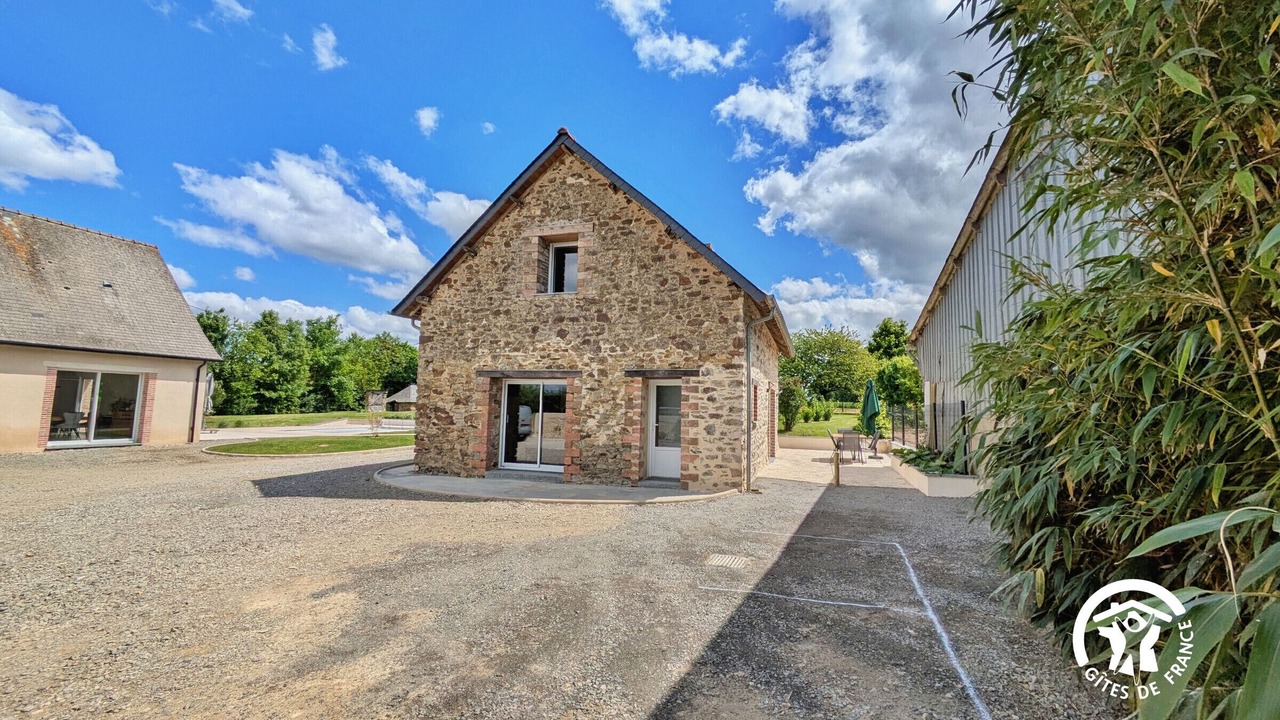 Photo of Outdoor in Ampoigne