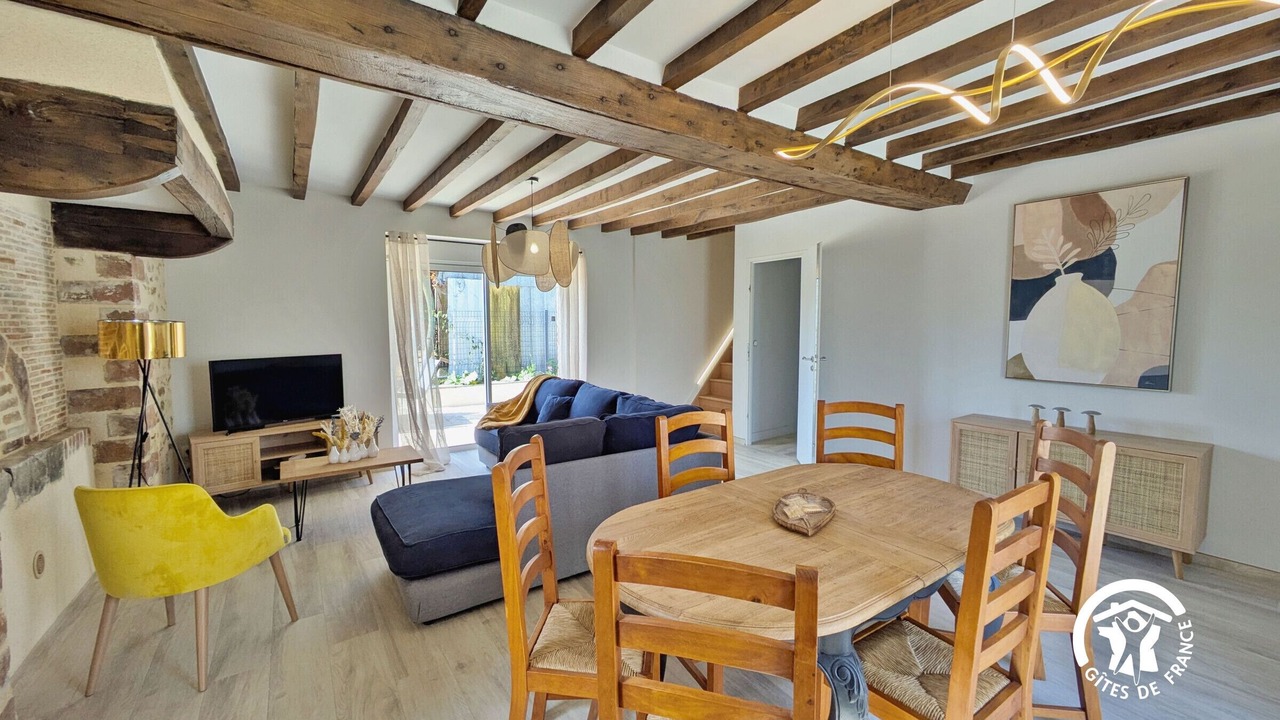 Photo of Others in Ampoigne