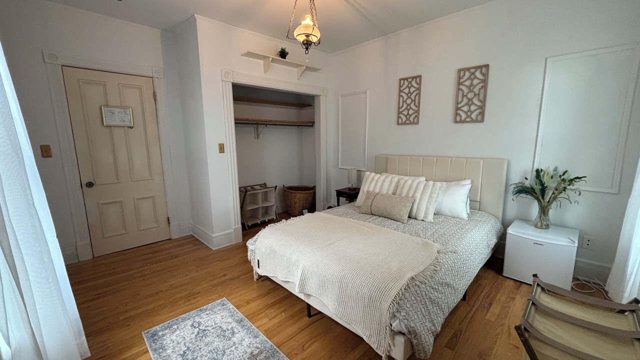 Photo of Bedroom in Saugerties South