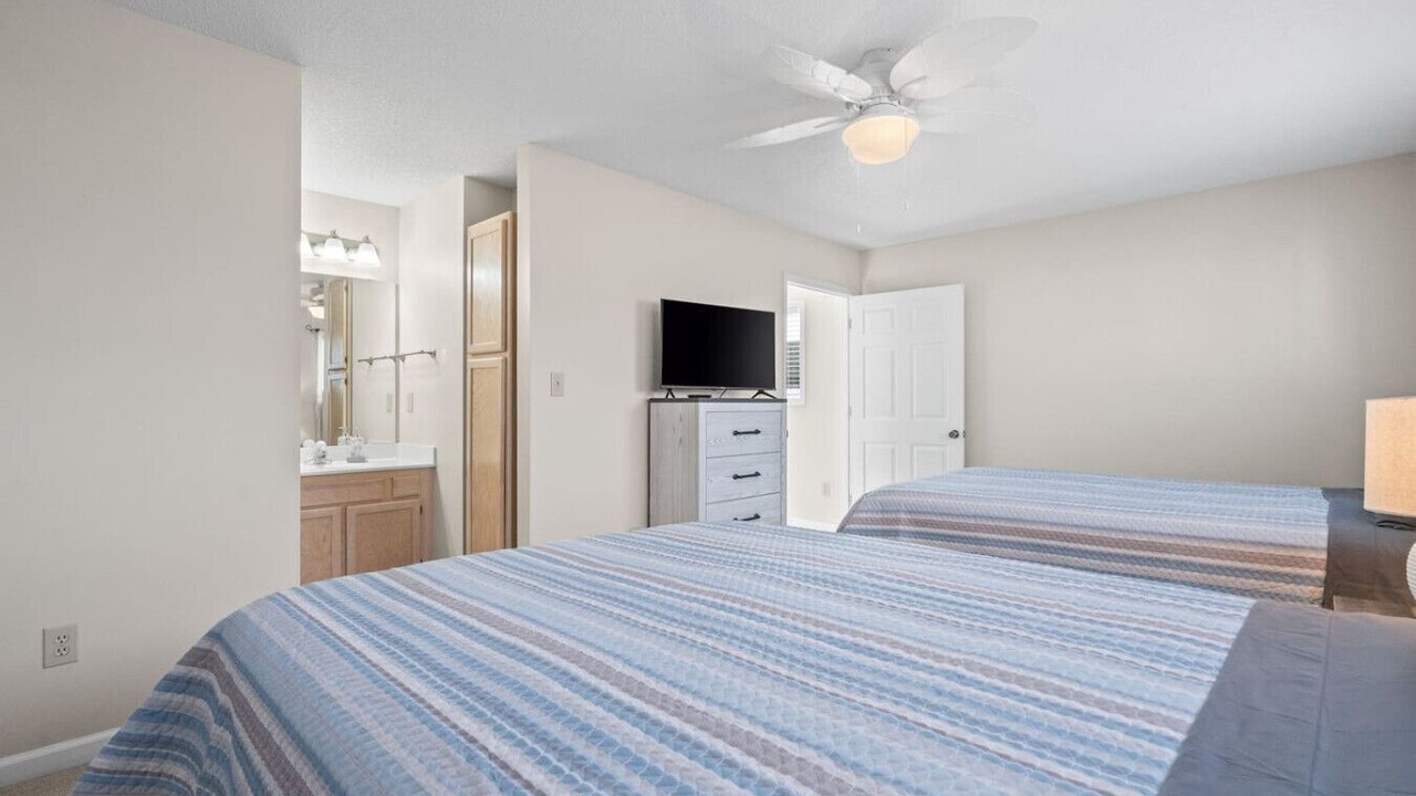 Photo of Bedroom in Little River